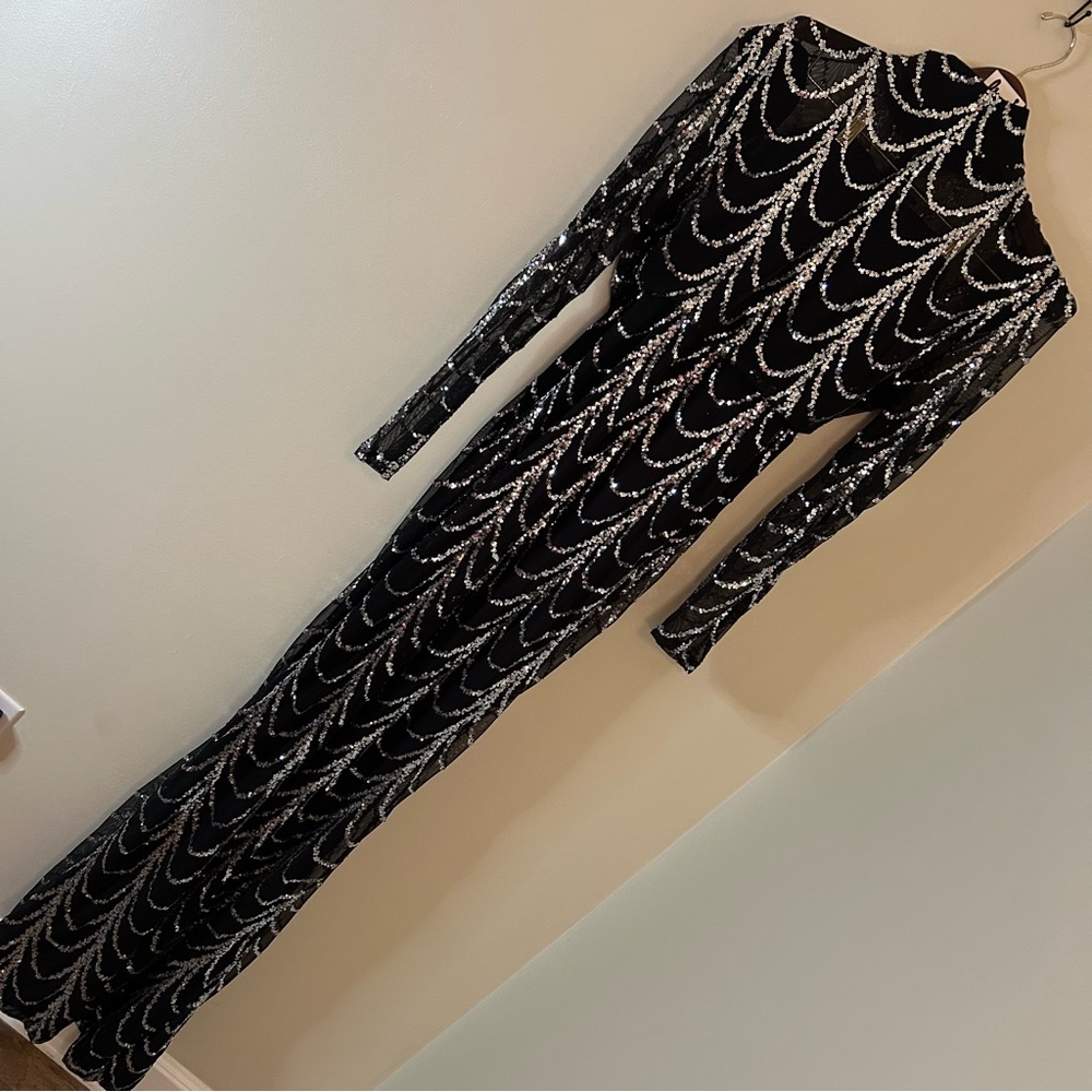 Elegant Black and Silver Sequin Dress